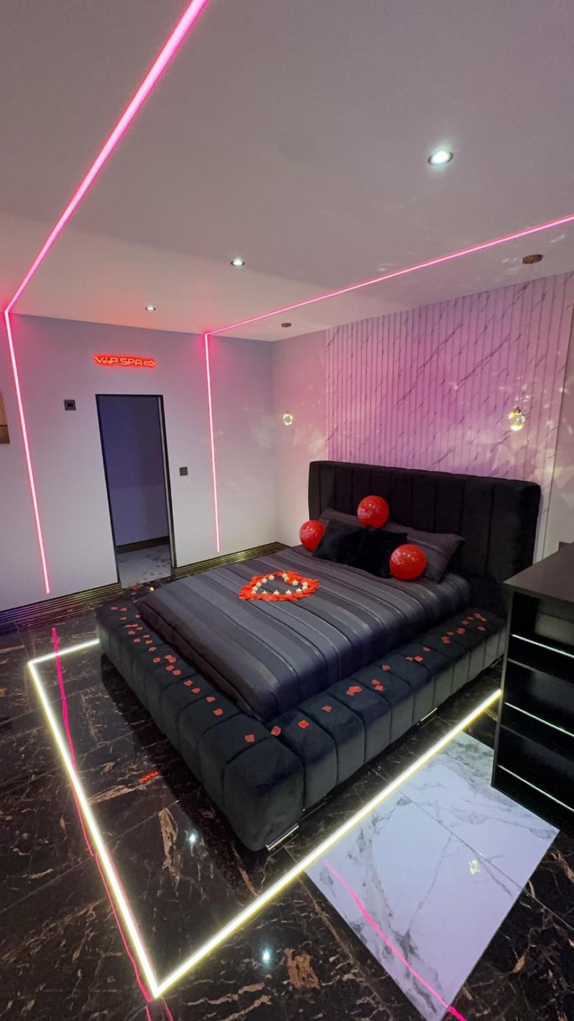 Highfield Private Spa Apartment Μπράντφορντ Εξωτερικό φωτογραφία