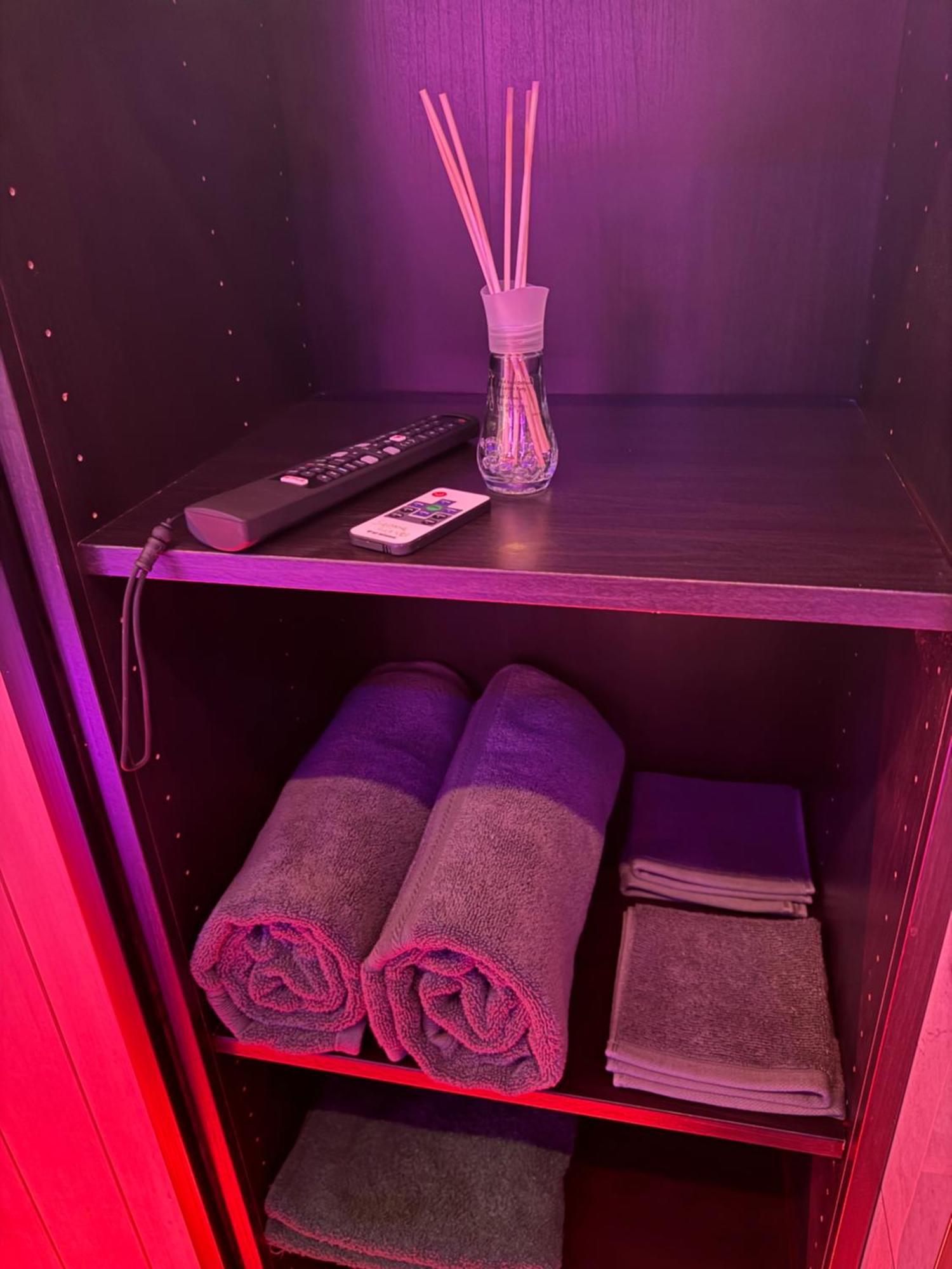 Highfield Private Spa Apartment Μπράντφορντ Εξωτερικό φωτογραφία