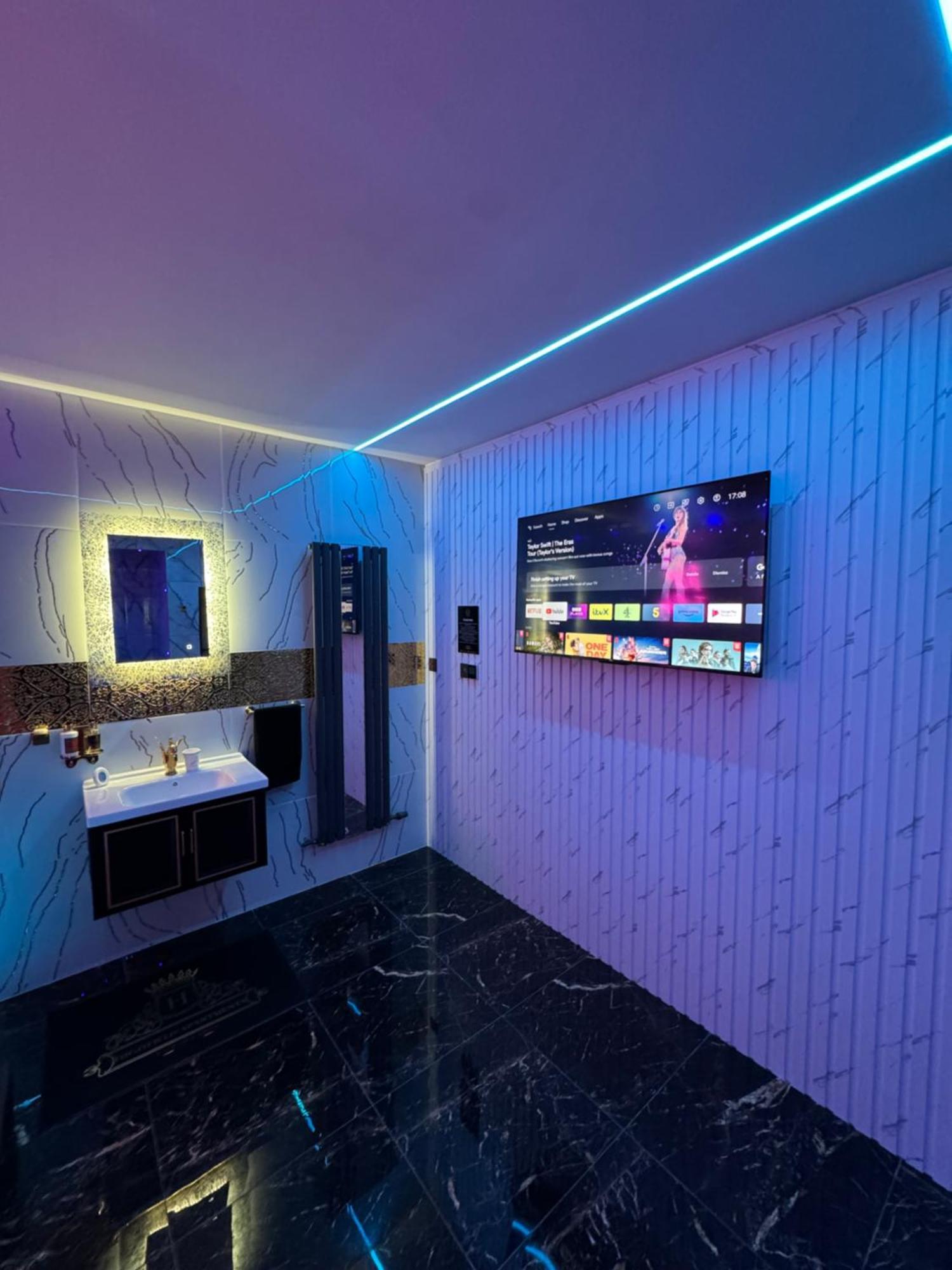 Highfield Private Spa Apartment Μπράντφορντ Εξωτερικό φωτογραφία